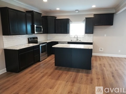 5935 Honeycrisp Rd 4 Beds Apartment for Rent