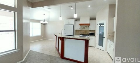 808 Canyon Dr 4 Beds Apartment for Rent