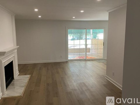 8300 Meadow Lakes Drive 3 Beds Apartment for Rent