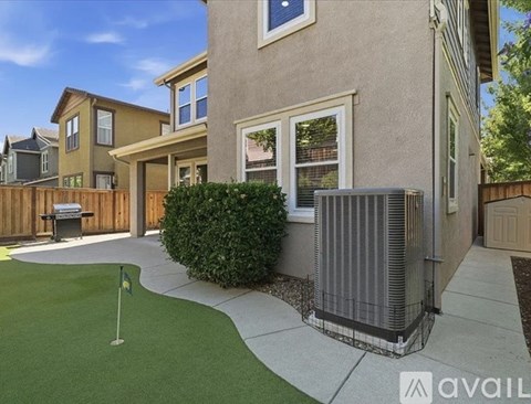 914 Campfire Circle 3 Beds Apartment for Rent