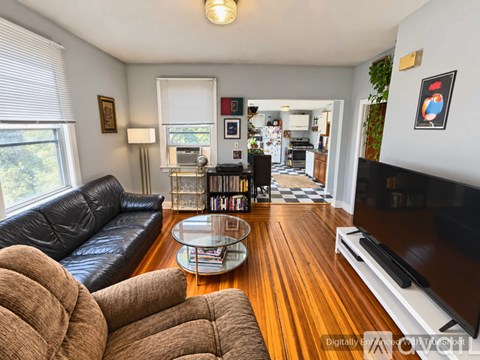 190 Holland St 2 Beds Apartment for Rent