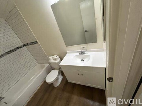 4315 Cook St 2 Beds Apartment for Rent