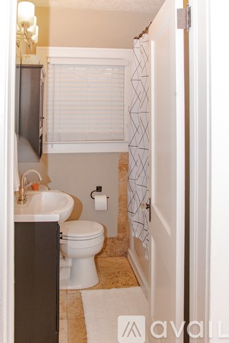 755 Berkeley Ave NW 3 Beds Apartment for Rent