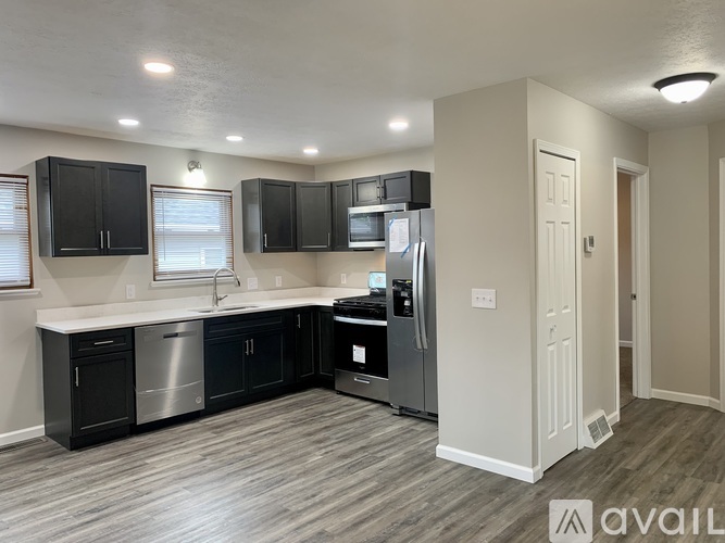 160 26th St NW 3 Beds Single Family Home for Rent - Photo gallery 5