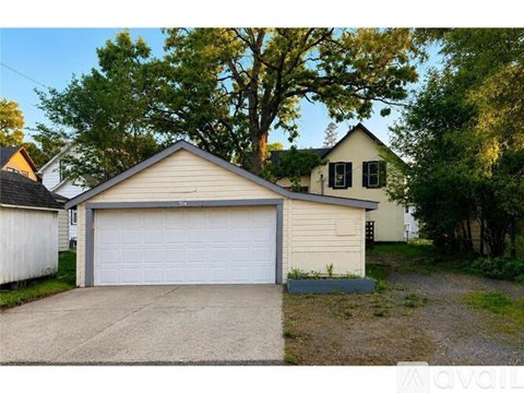 314 Wilson Ave SE 4 Beds Apartment for Rent