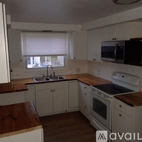 63 W Pine St 1 Apartment for Rent