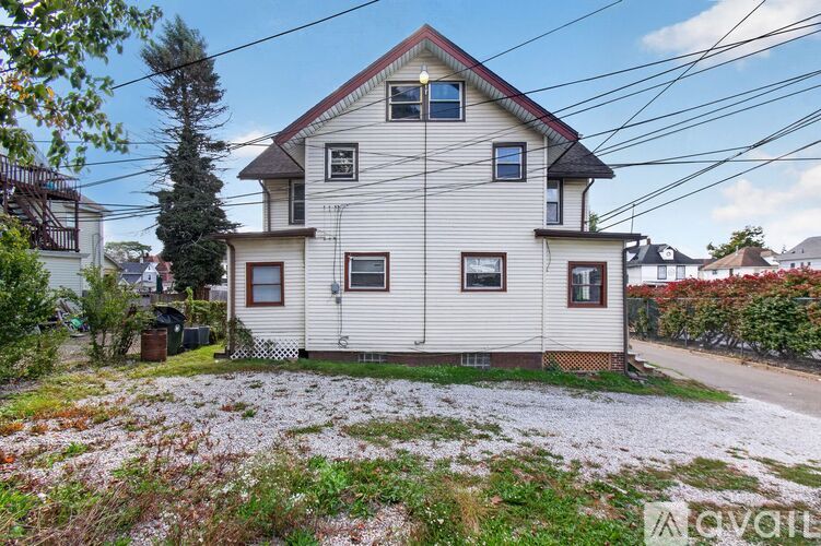 815 18th St NW 3 Beds Apartment for Rent - Photo gallery 2