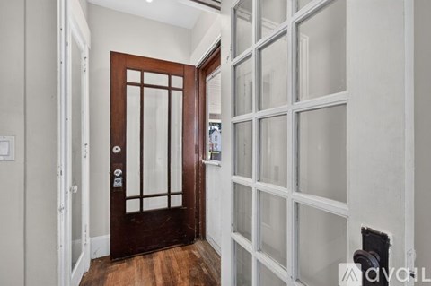 815 18Th St NW 3 Beds Apartment for Rent