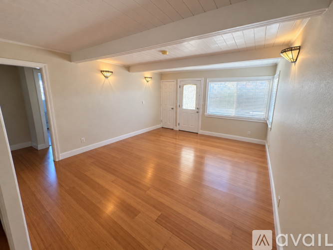 850 Fulton Avenue 4 Beds Single Family Home for Rent - Photo gallery 3