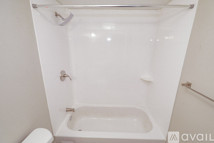 5 Dorchester Dr 1 Apartment for Rent - Photo gallery 1