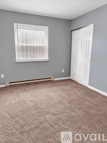 14 Mello Ave 2 Beds Apartment for Rent