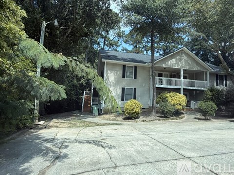 204 Dry Avenue 2 Beds Apartment for Rent