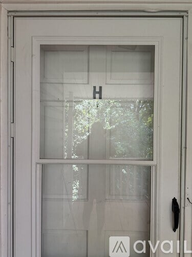204 Dry Avenue 2 Beds Apartment for Rent