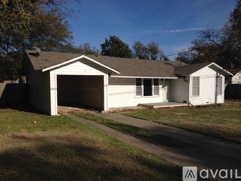 1310 N Buffalo Ave. 3 Beds Apartment for Rent