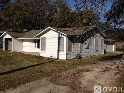1310 N Buffalo Ave. 3 Beds Apartment for Rent
