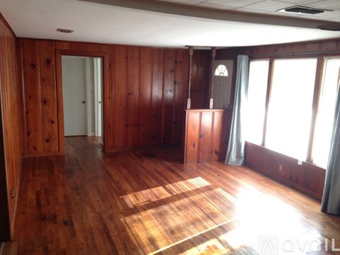 1310 N Buffalo Ave. 3 Beds Apartment for Rent