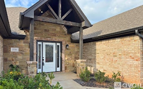 1724 Shoal Creek Dr 4 Beds Apartment for Rent