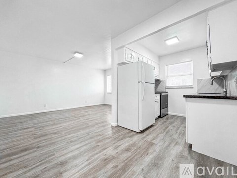 1100 S Broadway 1 Apartment for Rent