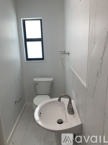 1975 SW 17Th Ct 2 Beds Apartment for Rent