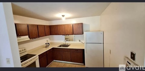 45 Donna Drive 2 Beds Apartment for Rent