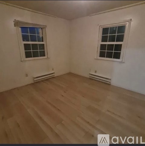 45 Donna Drive 2 Beds Apartment for Rent