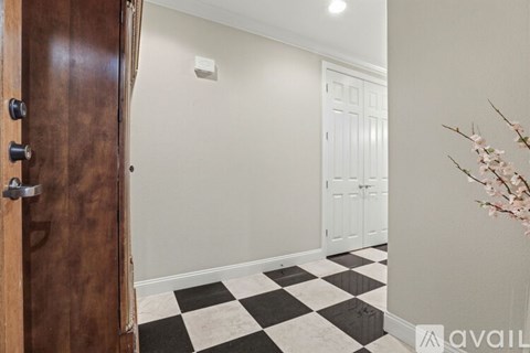 2881 Meridian Ave 2 Beds Apartment for Rent
