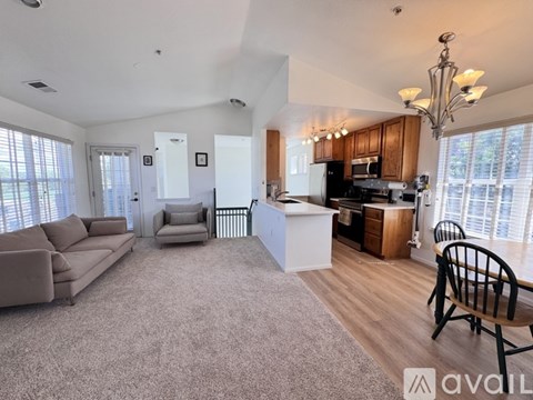 3860 South Dayton Street 2 Beds Apartment for Rent