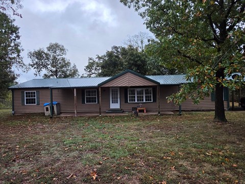 927 SE 450 Rd 4 Beds Apartment for Rent