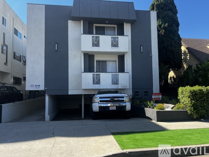 1469 Canfield Ave 1 Apartment for Rent - Photo gallery 1