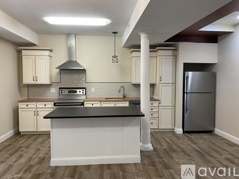 1 Brown Ave 2 Beds Apartment for Rent