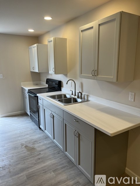 205 Tilden Avenue 2 Beds Apartment for Rent