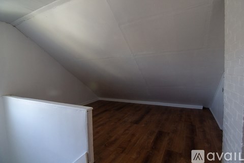 314 Winton Rd N 2 Beds Apartment for Rent