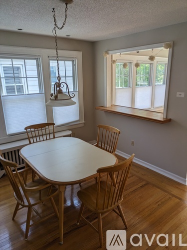 25 Winnett Street 3 Beds Apartment for Rent - Photo gallery 4