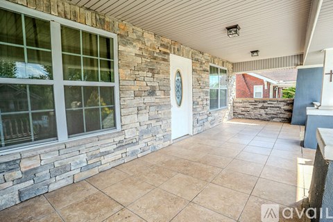 2818 Linden Avenue 4 Beds Apartment for Rent