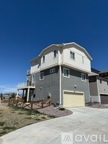 5828 Thurless Lane 3 Beds Apartment for Rent