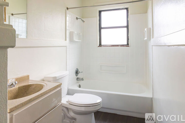713 South 10th Street 4 Beds Townhouse for Rent - Photo gallery 2