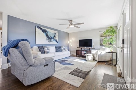 2841 20Th Street Northeast 3 Beds Apartment for Rent
