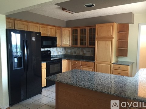 522 Deframe Court 5 Beds Apartment for Rent