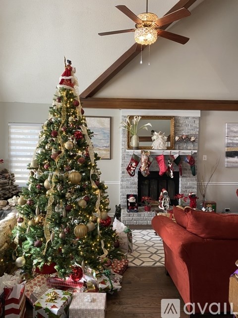 5762 Richburg Cove 4 Beds Apartment for Rent
