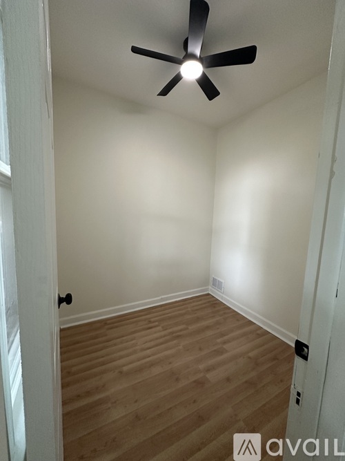 3013 South Kolin Avenue 3 Beds Apartment for Rent - Photo gallery 4