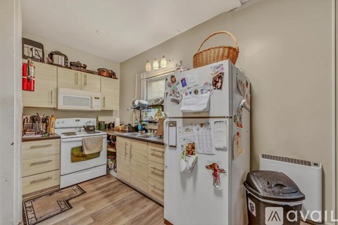 35 Jackson St 2 Beds Apartment for Rent