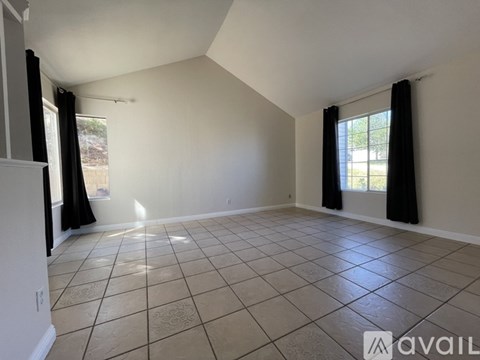 West Palmdale House 3 Beds Apartment for Rent