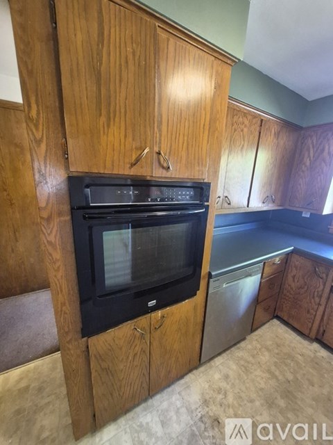 702 17Th St S 3 Beds Apartment for Rent