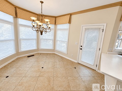 10178 Park Edge Dr 5 Beds Apartment for Rent