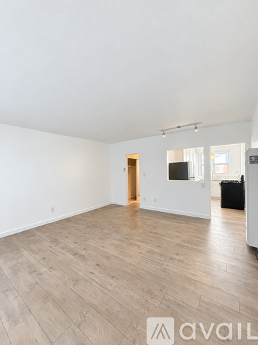 1327 Laurel Ave Studio Apartment for Rent - Photo gallery 2