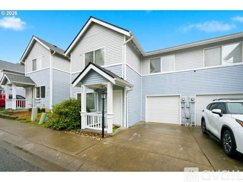 622 Northwest Hill Street 3 Beds Apartment for Rent