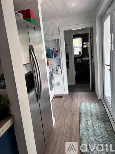 124 S Bay Harbor Dr 2 Beds Apartment for Rent