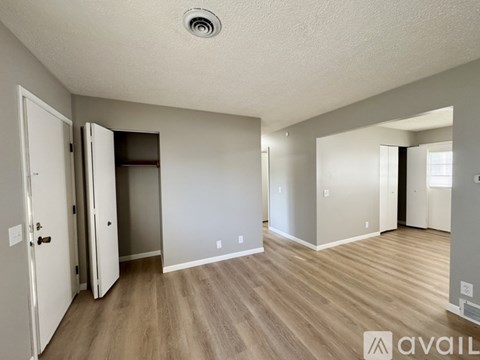 1241 Broad Ave NW 2 Beds Apartment for Rent