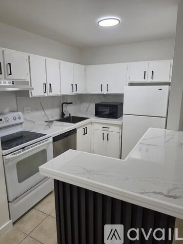 7030 NW 179Th St 2 Beds Apartment for Rent