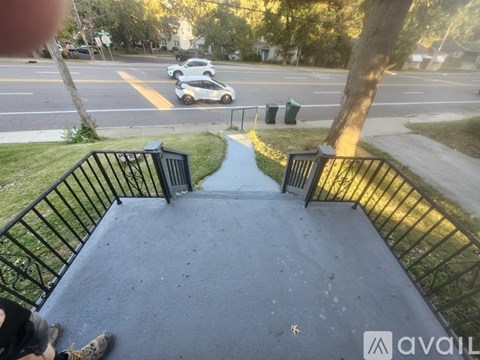 441 N Laclede Station Rd 3 Beds Apartment for Rent